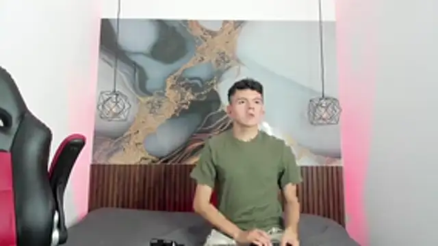 Snapshot of AndyFame1 chatting on 1, 11, 2025 AndyFame1 online show from 1, 11, 2025