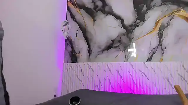 Snapshot of AndyFame1 chatting on 20, 10, 2025 AndyFame1 online show from 20, 10, 2025