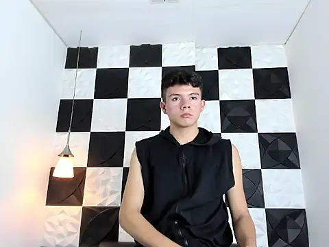 Snapshot of AndyFame1 chatting on 18, 11, 2025 AndyFame1 online show from 18, 11, 2025