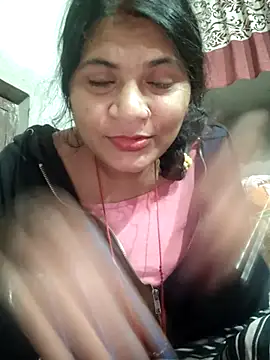 couple 71 online show from 4, 12, 2025