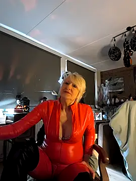 SexyKato001 online show from 28, 10, 2025