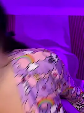 Snapshot of Valeria_carter chatting on 29, 11, 2025 Valeria carter online show from 29, 11, 2025