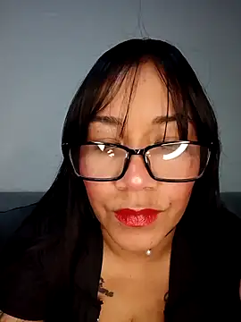 Snapshot of violettaa_millerss chatting on 9, 5, 2026 violettaa millerss online show from 9, 5, 2026