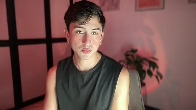 sweettaaron01 online show from 21, 4, 2026