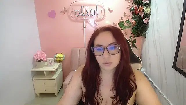 Snapshot of bellatrix_ch chatting on 27, 5, 2026 bellatrix ch online show from 27, 5, 2026
