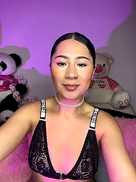 evelyn ch  online show from 2, 10, 2025