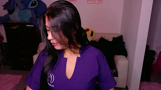 evelyn ch  online show from 7, 3, 2026