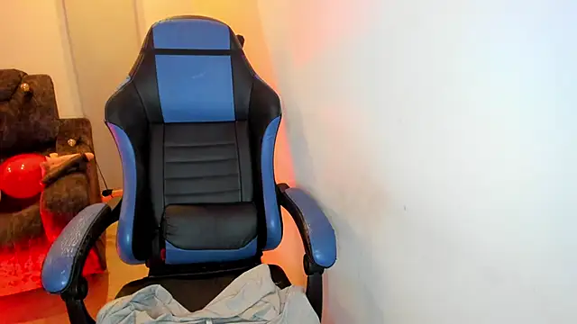 Scarbadgirl  online show from 14, 2, 2026