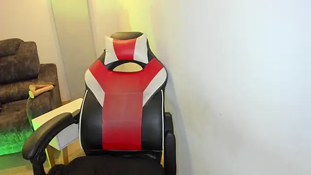 Scarbadgirl  online show from 19, 2, 2026