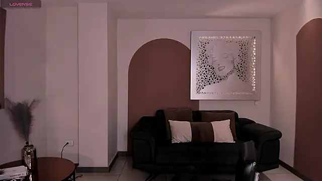 SarahYates online show from 11, 3, 2026