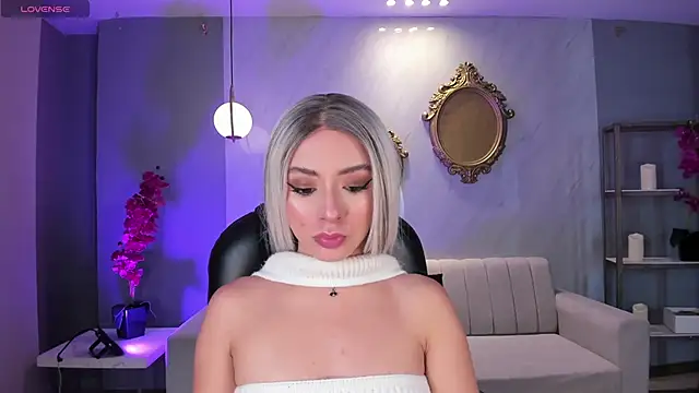 IsabellaMoreau online show from 22, 4, 2026