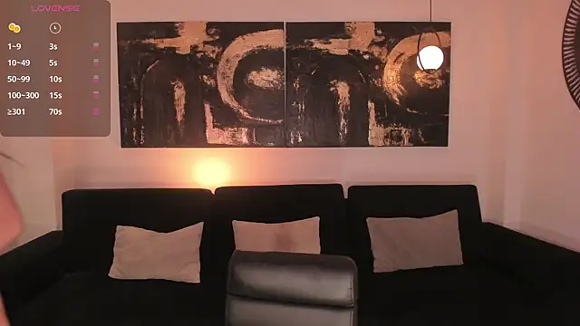 IsabellaMoreau online show from 11, 1, 2026