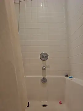 Snapshot of longblacklong chatting on 19, 9, 2025 longblacklong online show from 19, 9, 2025