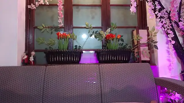 samara selene online show from 2, 7, 2026