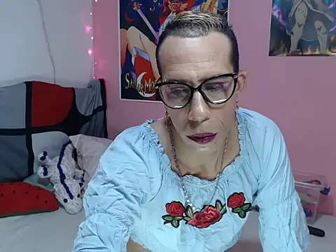 Snapshot of afrodit_25 chatting on 11, 9, 2025 afrodit 25 online show from 11, 9, 2025