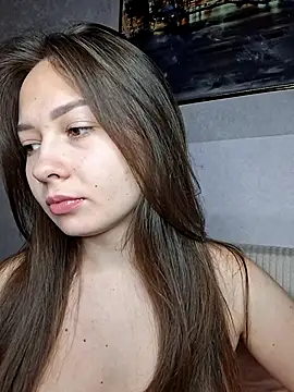 Olivia OliV online show from 18, 10, 2025