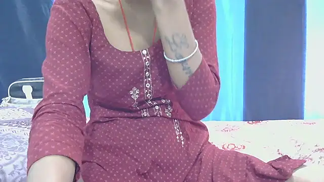 Aarti misty71 online show from 24, 9, 2025