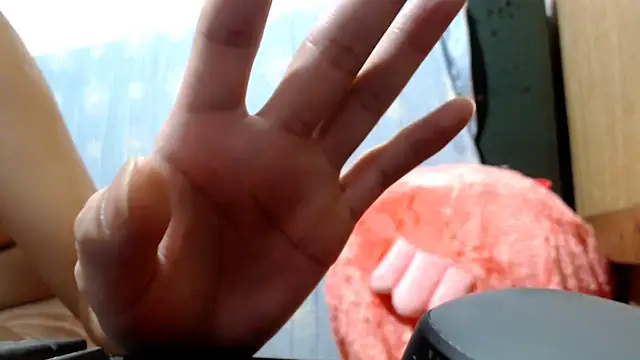 Snapshot of B0rn2Porn chatting on 23, 11, 2025 B0rn2Porn online show from 23, 11, 2025