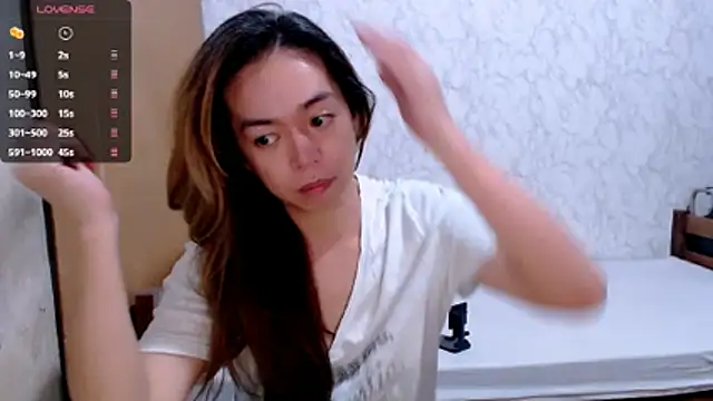 Snapshot of B0rn2Porn chatting on 23, 10, 2025 B0rn2Porn online show from 23, 10, 2025