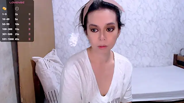 Snapshot of B0rn2Porn chatting on 23, 10, 2025 B0rn2Porn online show from 23, 10, 2025