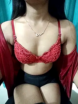 Charming Glow online show from 20, 9, 2025