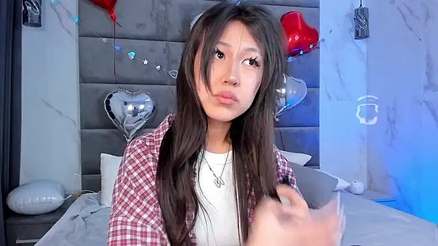 Nelly Kimm online show from 27, 2, 2026