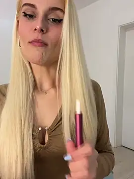 SelenaDaze online show from 26, 3, 2026