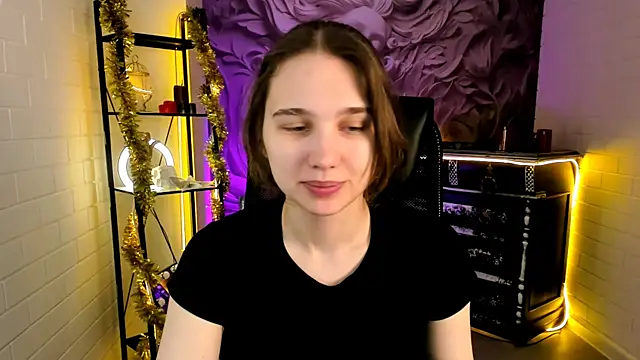 TessaMill online show from 3, 12, 2025