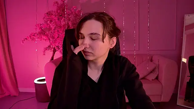 TessaMill online show from 24, 3, 2026