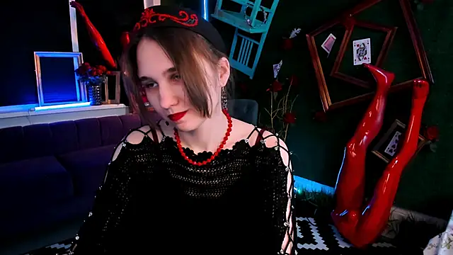 TessaMill online show from 15, 11, 2025