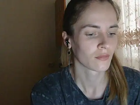 JayeTyler online show from 15, 11, 2025