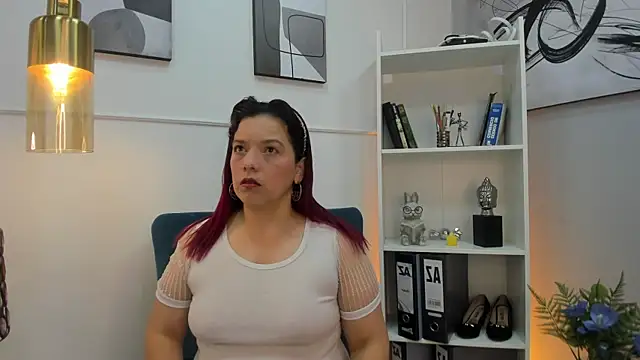 Snapshot of VeronicaBlake chatting on 7, 7, 2026 VeronicaBlake online show from 7, 7, 2026