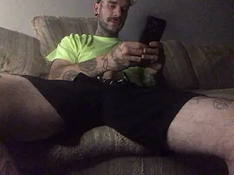 Snapshot of BlueCollarTattoos chatting on 2, 6, 2026 BlueCollarTattoos online show from 2, 6, 2026