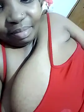 ShySexyBaddiexx online show from 7, 10, 2025