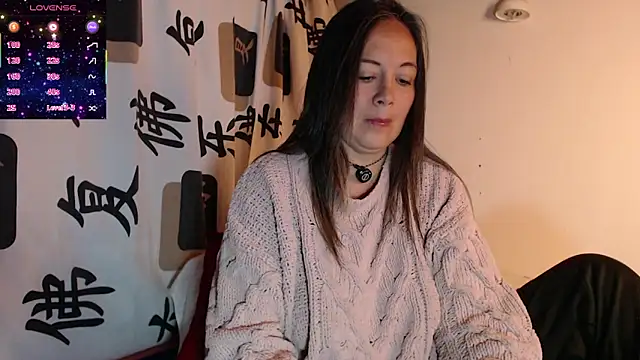 Emma Henderson online show from 4, 6, 2026