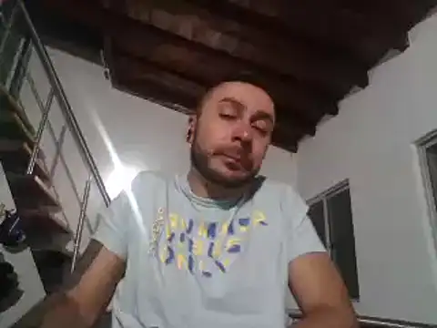 Snapshot of deibyzapata chatting on 1, 11, 2025 deibyzapata online show from 1, 11, 2025