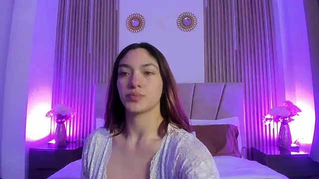 Snapshot of Victoria_Beaumont chatting on 13, 7, 2026 Victoria Beaumont online show from 13, 7, 2026