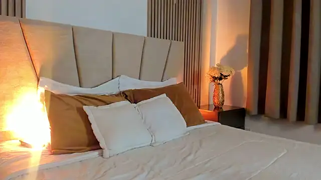 Victoria Beaumont online show from 27, 11, 2025