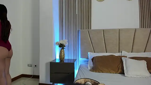 Victoria Beaumont online show from 26, 2, 2026