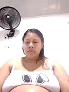 Hot Rihanna online show from 2, 3, 2026