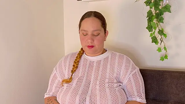 JenaCooper  online show from 13, 3, 2026