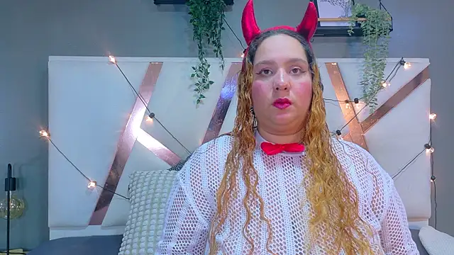 JenaCooper  online show from 24, 3, 2026