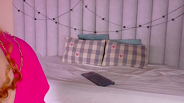 JenaCooper  online show from 3, 3, 2026