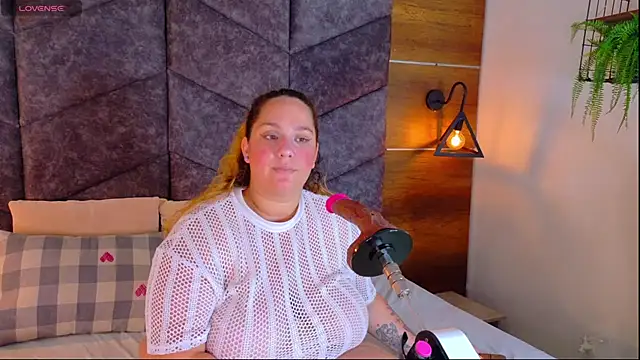 JenaCooper  online show from 4, 6, 2026