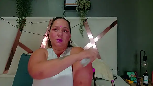 JenaCooper  online show from 15, 6, 2026