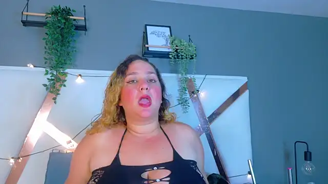 JenaCooper  online show from 28, 5, 2026