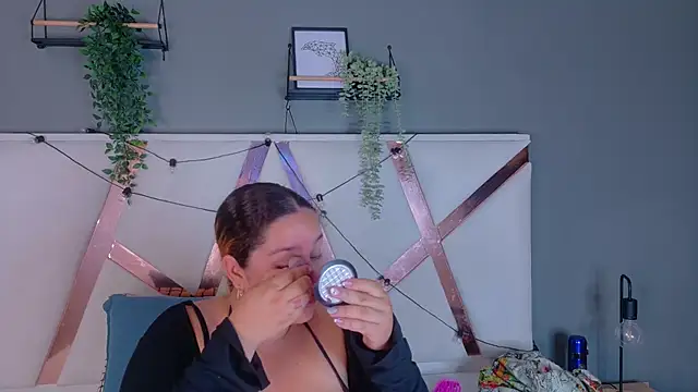 JenaCooper  online show from 21, 6, 2026