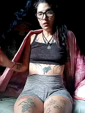 Snapshot of Darkw1tch chatting on 16, 10, 2025 Darkw1tch online show from 16, 10, 2025