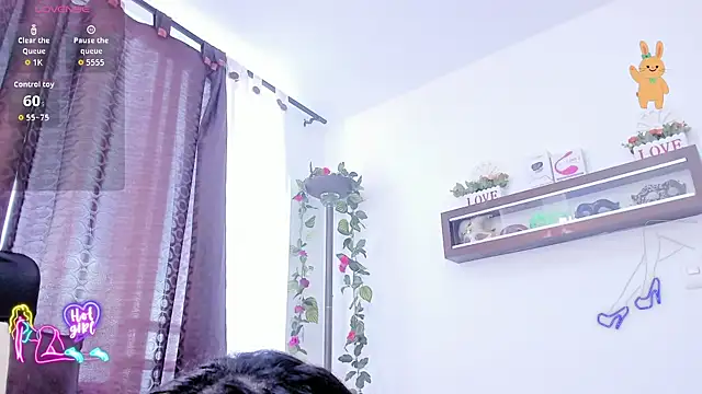 miaroberts69 online show from 18, 4, 2026