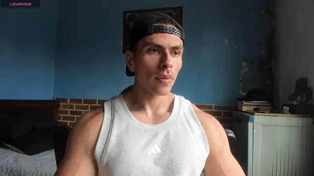 Snapshot of justinkarter chatting on 15, 5, 2026 justinkarter online show from 15, 5, 2026